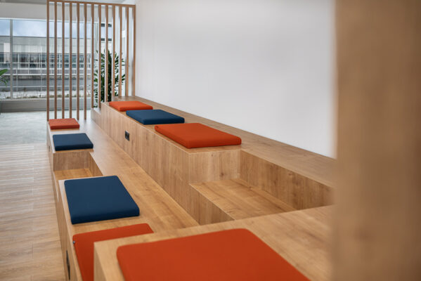 Lufthansa FOC Sitzbank