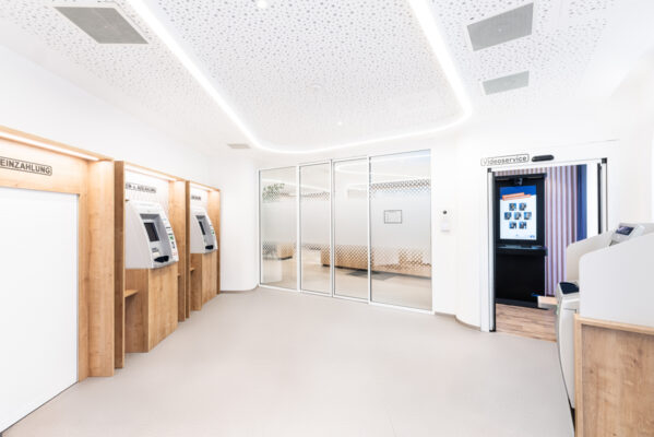 VR Bank Werdenfels-Murnau Automat